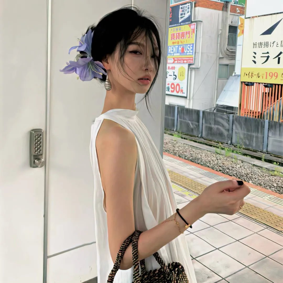 李泳知的彩虹海报